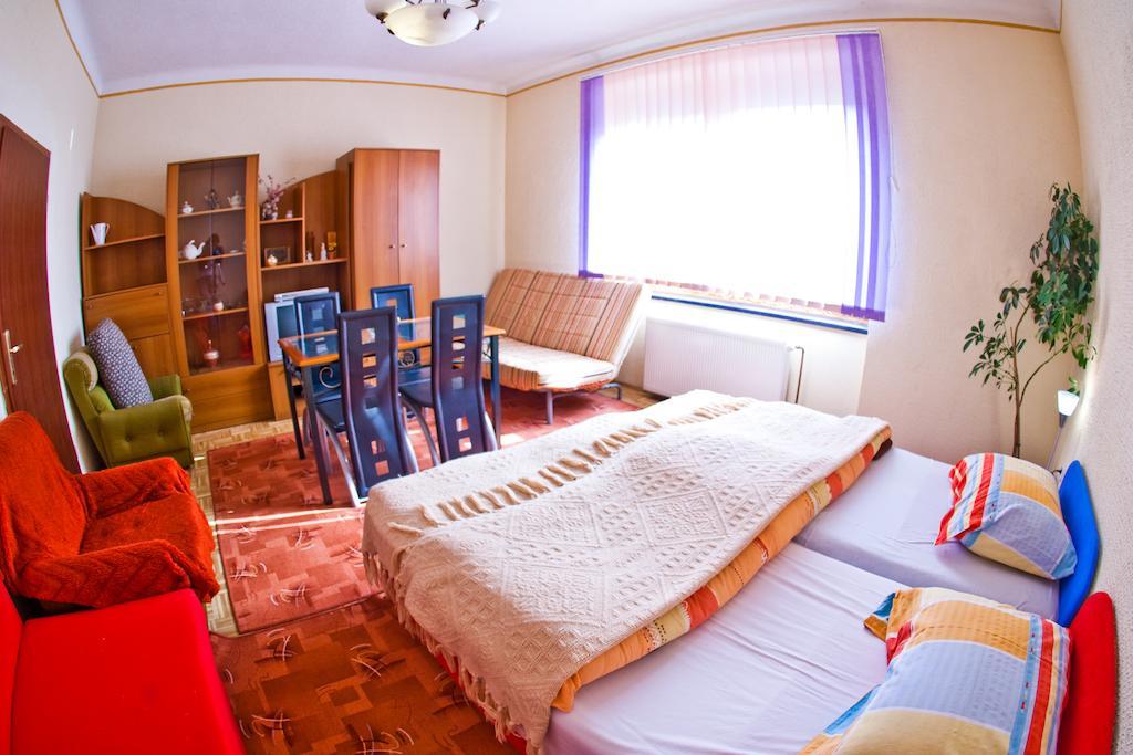Guest House Pikapolonca マリボル 部屋 写真